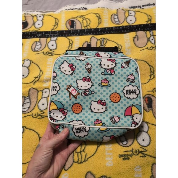 Hello Kitty Canvas Zip Around Graphic Lunch Box - Picture 4 of 9